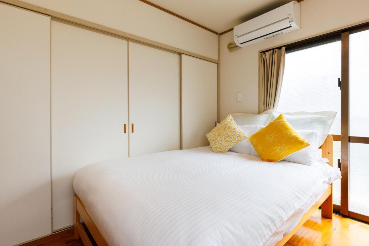 Naha Gajumaru Apartment Hotel 301 Exteriör bild