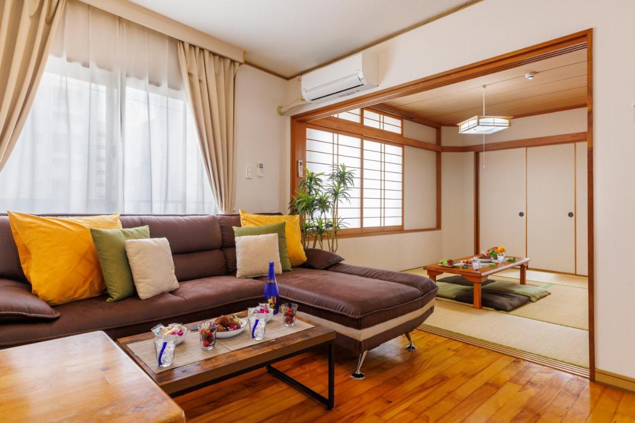 Naha Gajumaru Apartment Hotel 301 Exteriör bild
