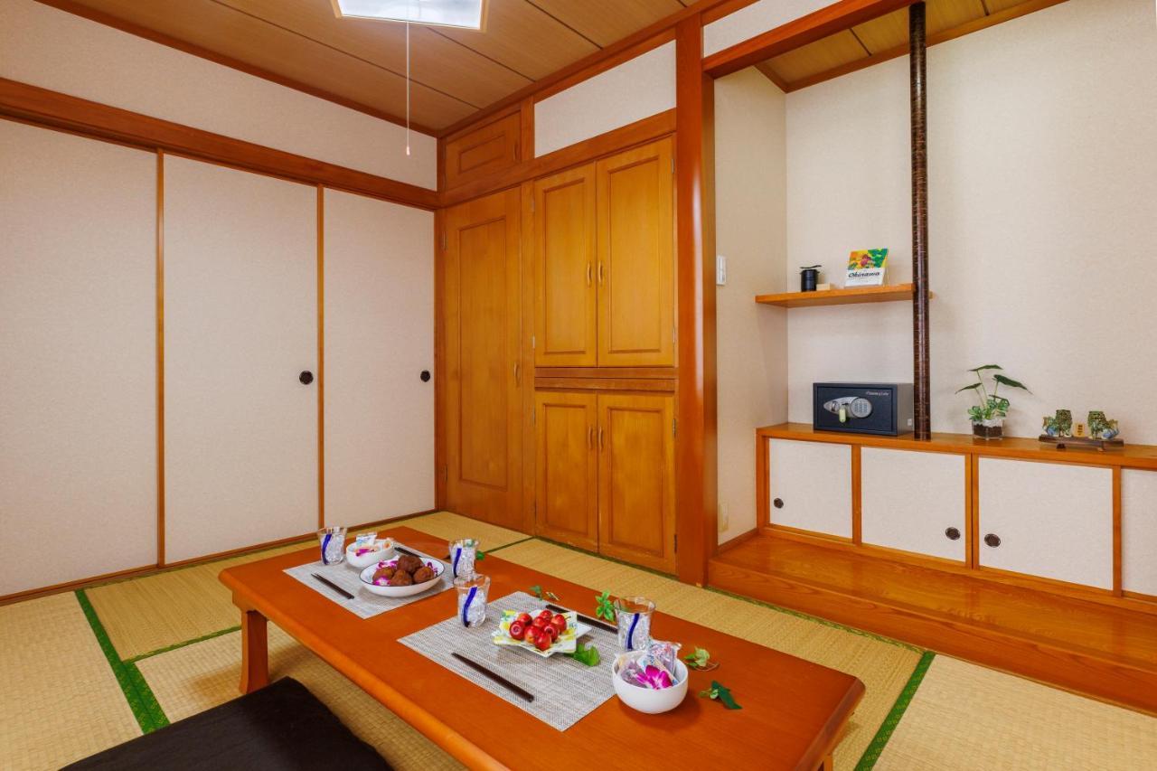Naha Gajumaru Apartment Hotel 301 Exteriör bild